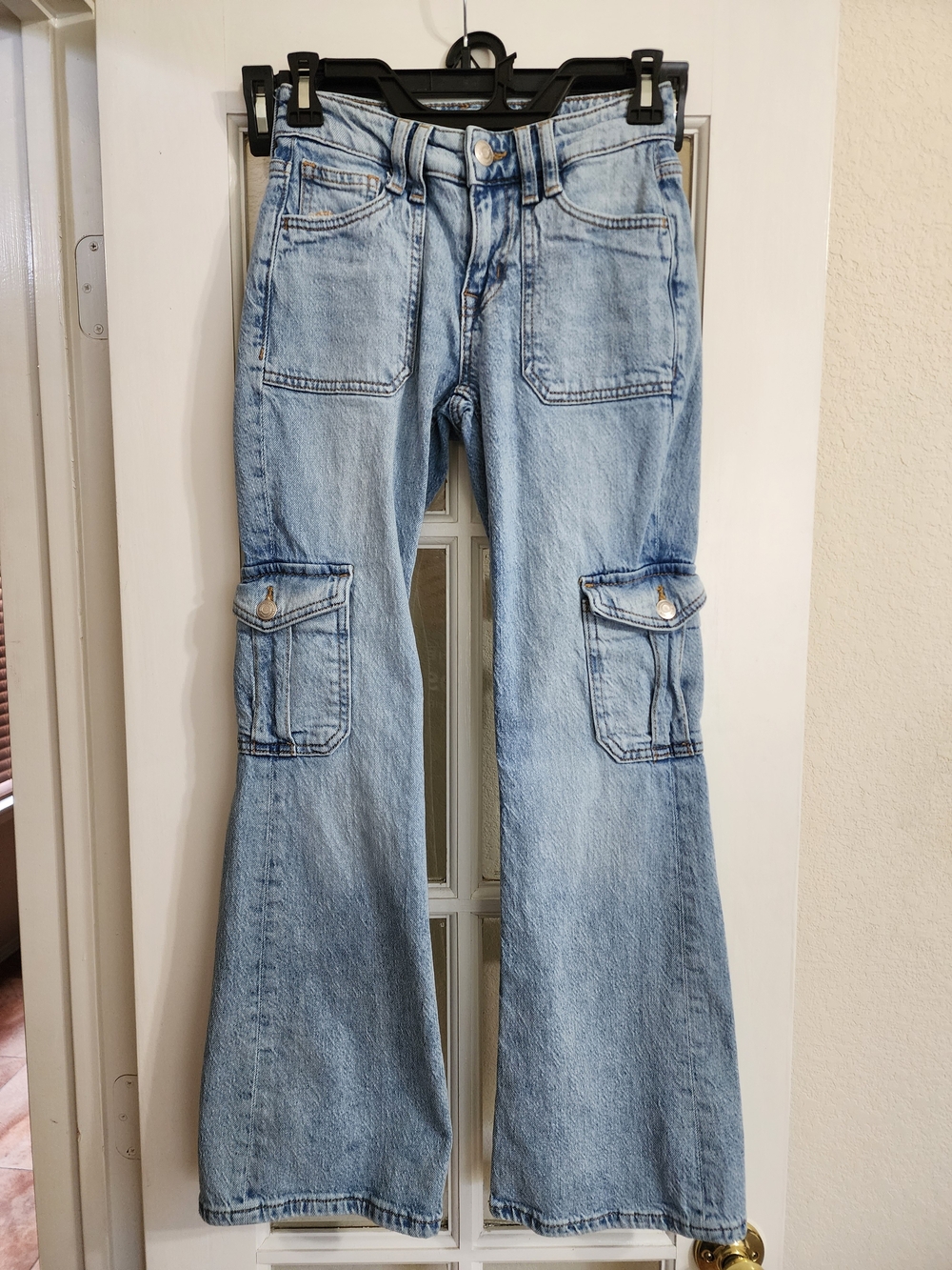 Aéropostale Mid Rise Flare Utility Cargo Jeans 000R Light Wash 1386